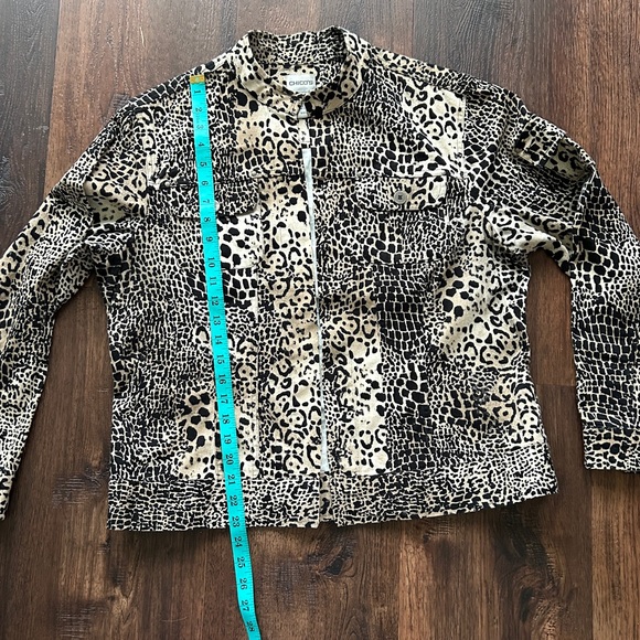 Chico’s Leopard Print Zip Utility Jacket Size 2 Cotton Stretch Large - Picture 6 of 7